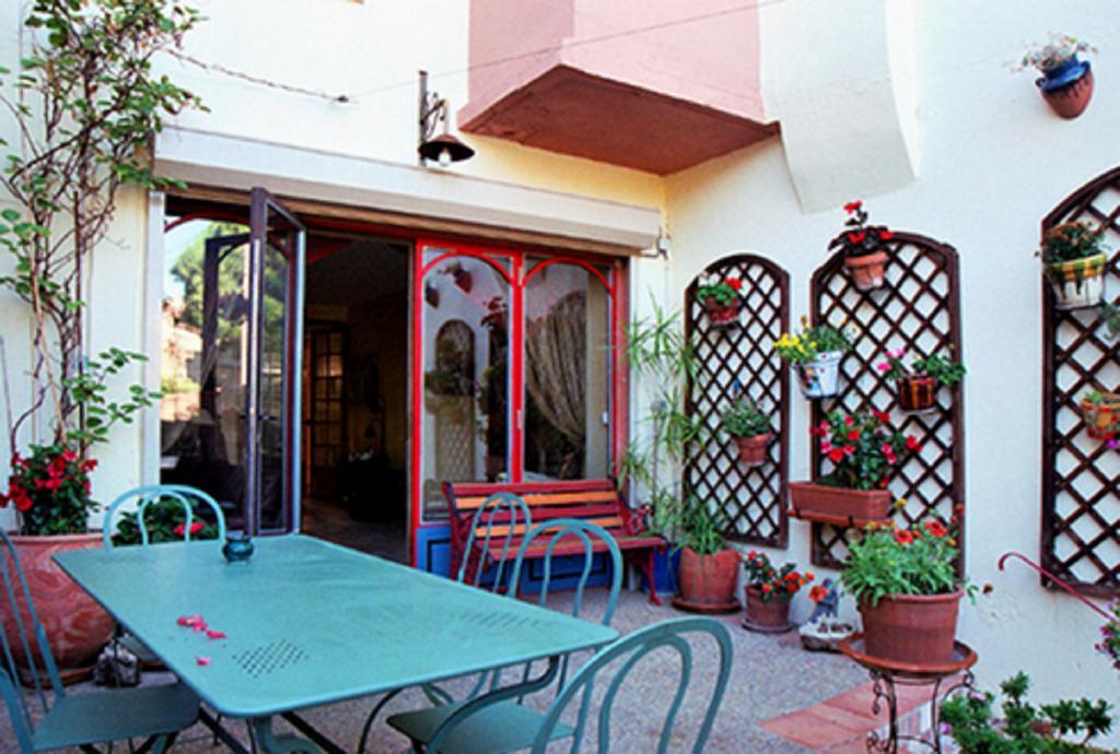 فندق La Maison De Josepha Ferrals-lès-Corbières المظهر الخارجي الصورة